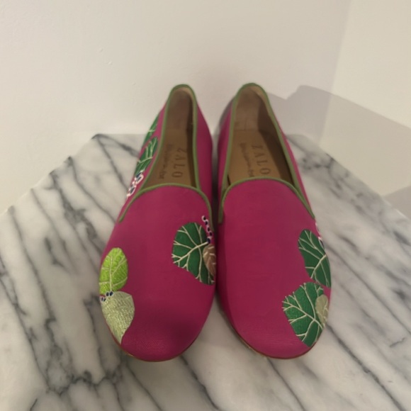 🏝️ ZALO Sea Grapes Needlepoint Flats Pink Slip On Palm Beach Stubbs Loafers 9 - Picture 3 of 7